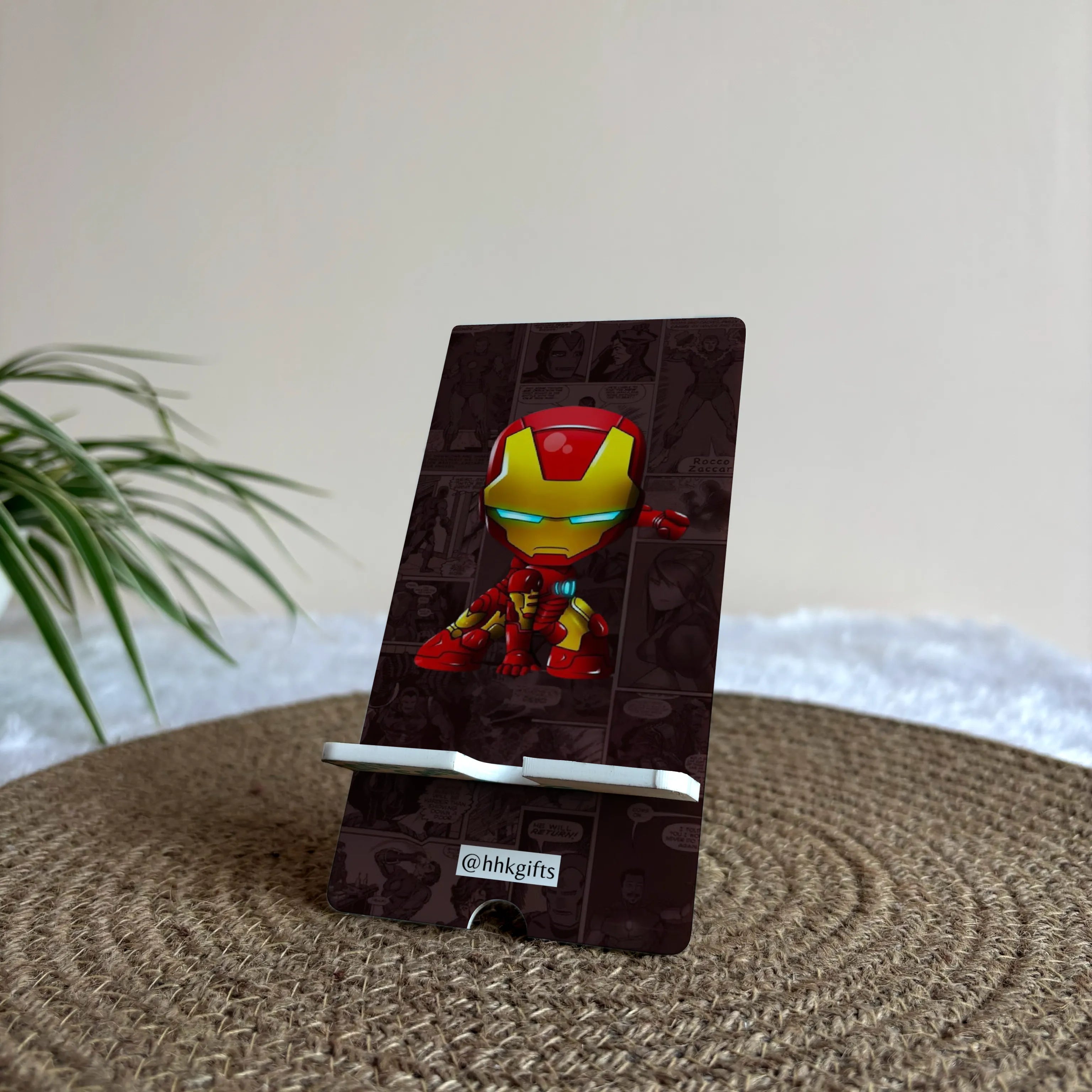 IRON MAN PHONE STAND