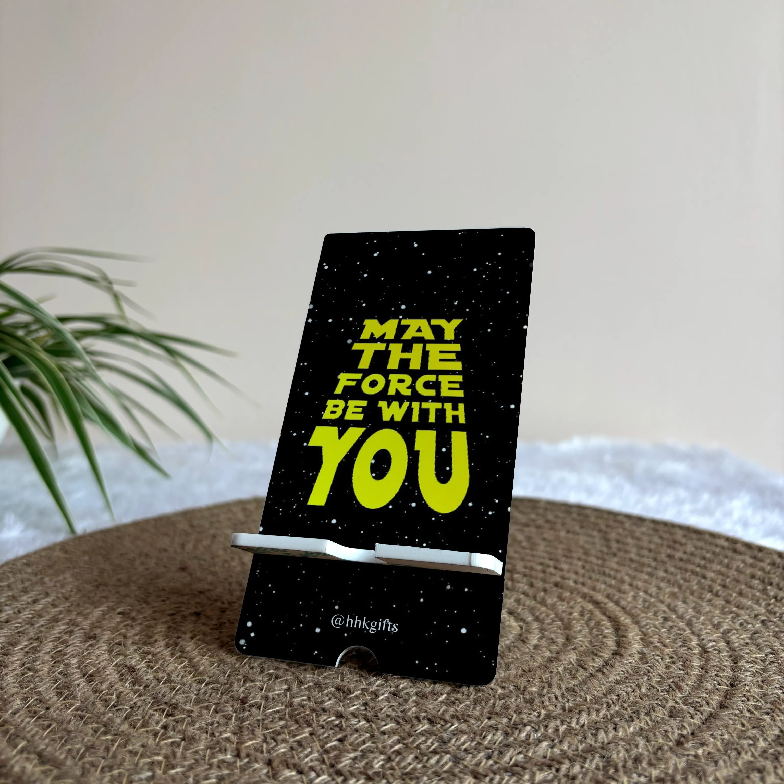 YODA PHONE STAND