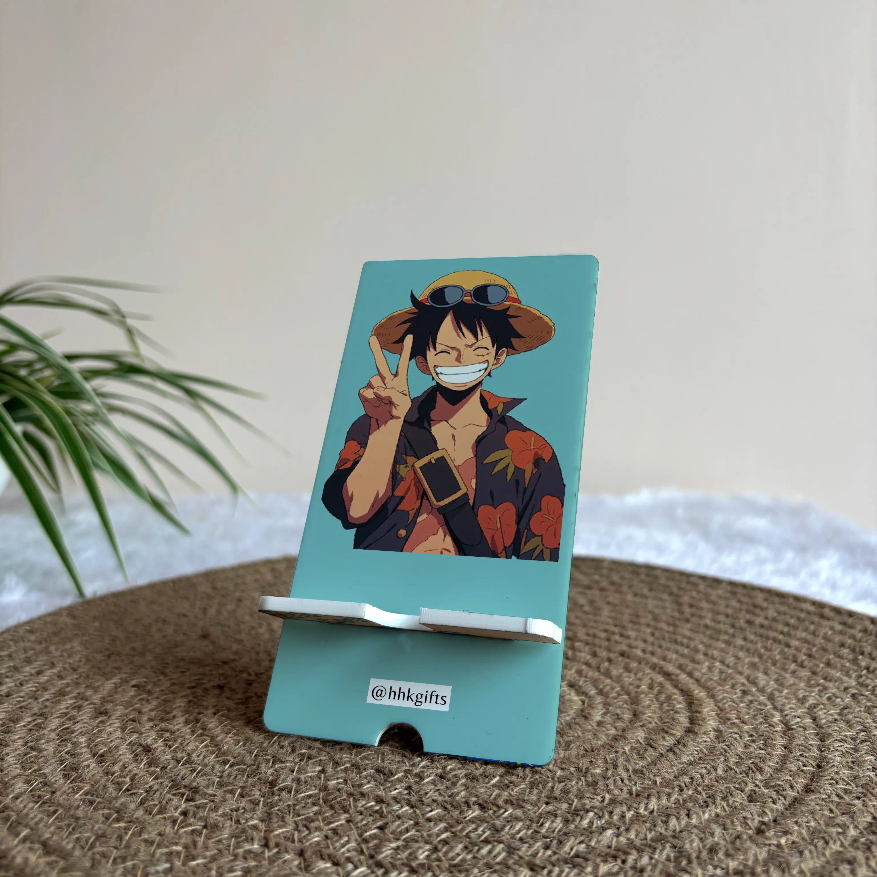 LUFFY PHONE STAND